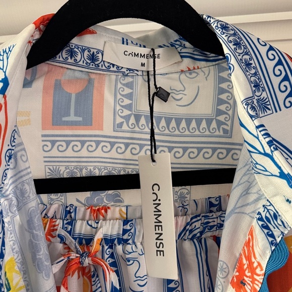 Commense Set Medium NWT Summer Blue and White Top and Shorts - Picture 4 of 10